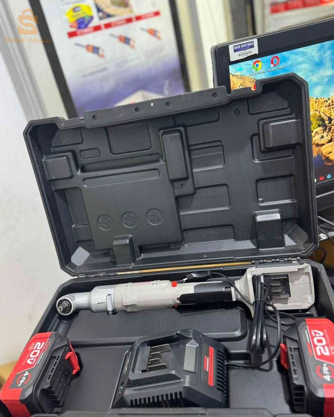 Crown CT22039XS-4 BMC مفك براغي