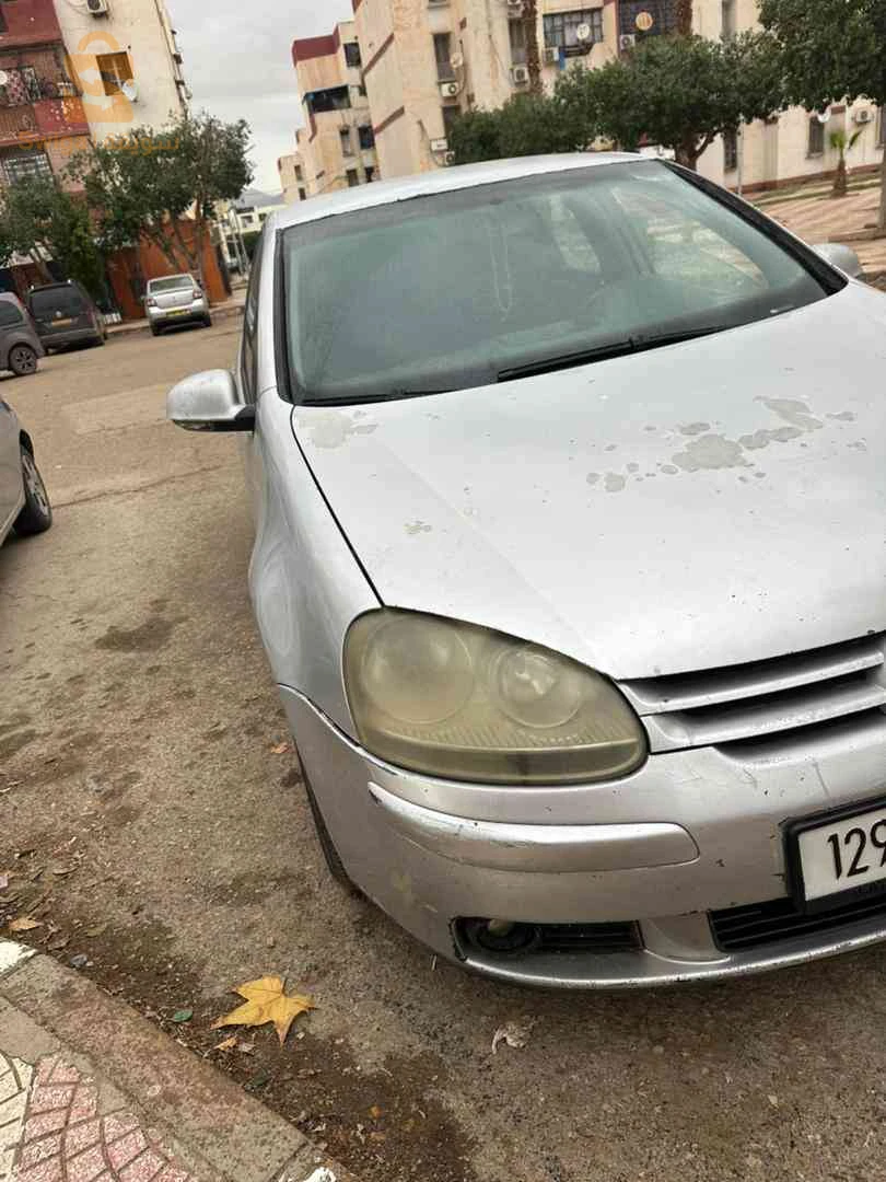 فولكس واجن Golf 2005 44 عين الدفلى