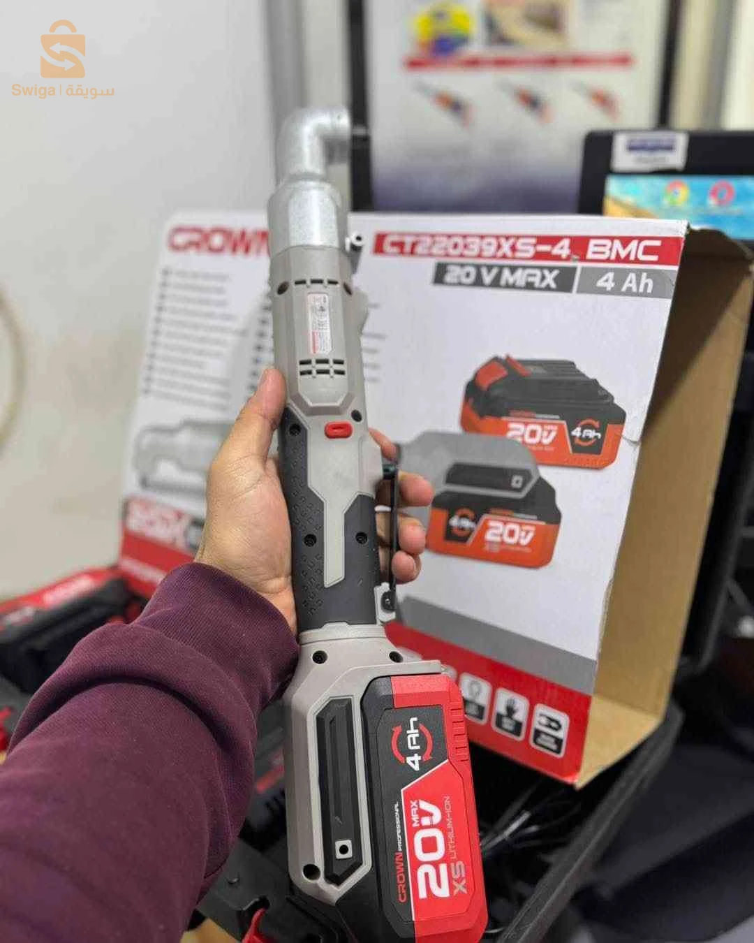 Crown CT22039XS-4 BMC مفك براغي