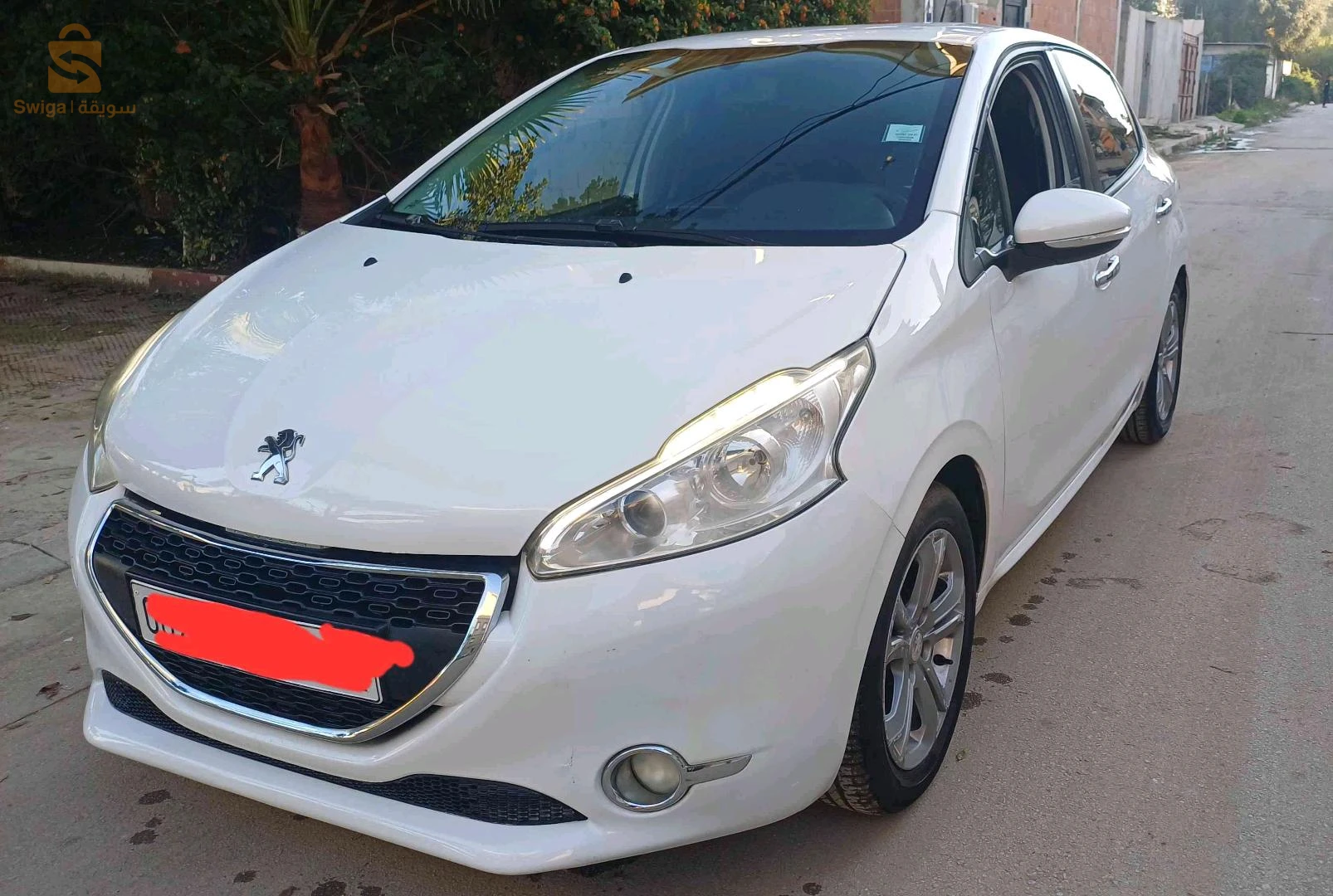 بيجو 208 2014 23 عنابة