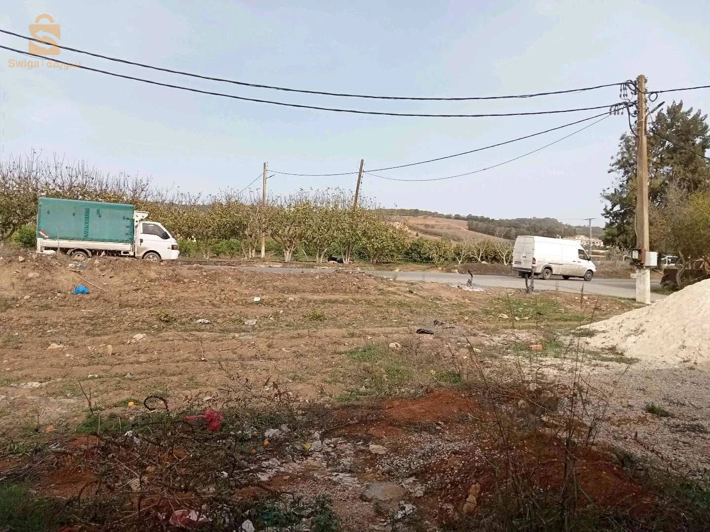 محلات في طور الانجاز للكراء بلاصة شابة بزاف جاية على الطريق