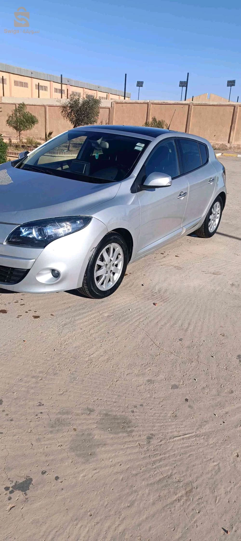 رينو Megane 2010 3 الاغواط