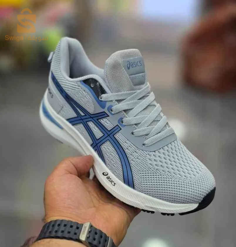 حذاء Asics رياضي