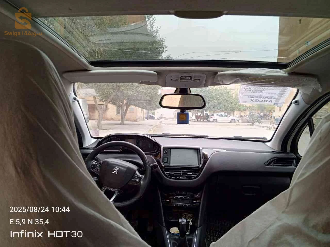 بيجو 208 2014 5 باتنة