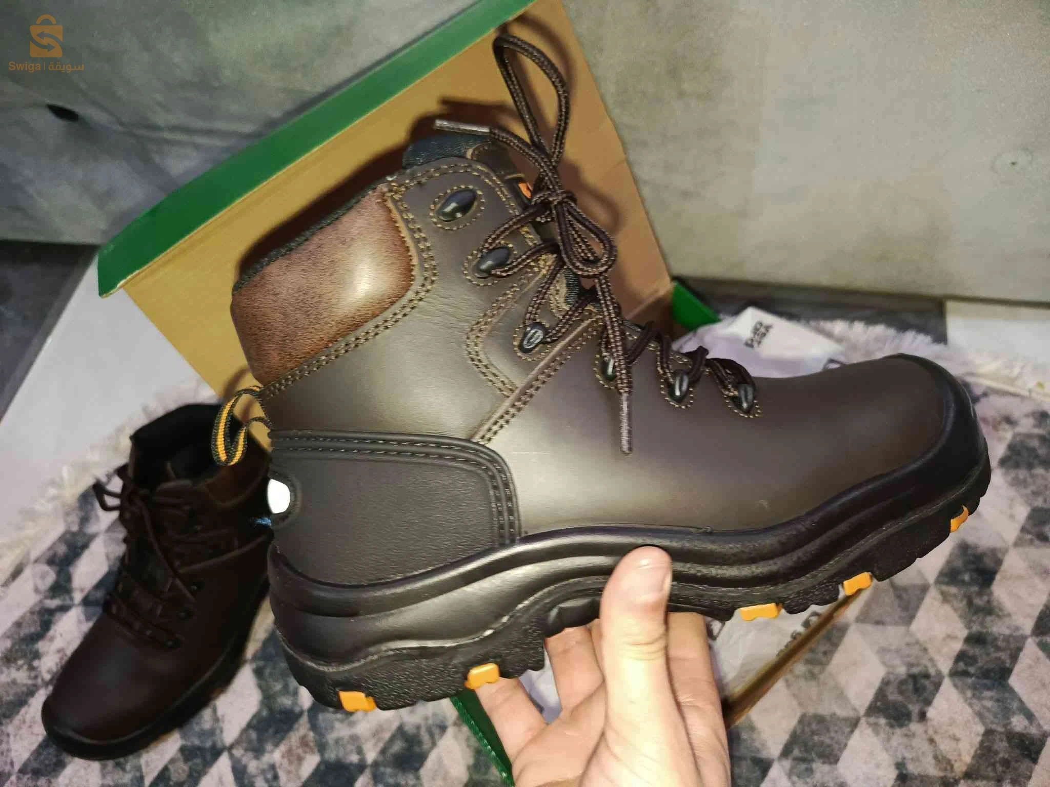 COVERGUARDChaussure De Securite haute CUIR Avec Embout Taille Haute N°39Prix:6000da