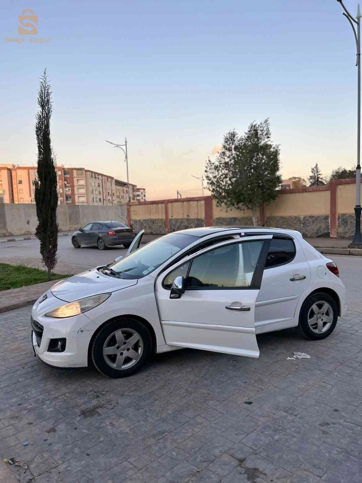 بيجو 207 2012 2 شلف