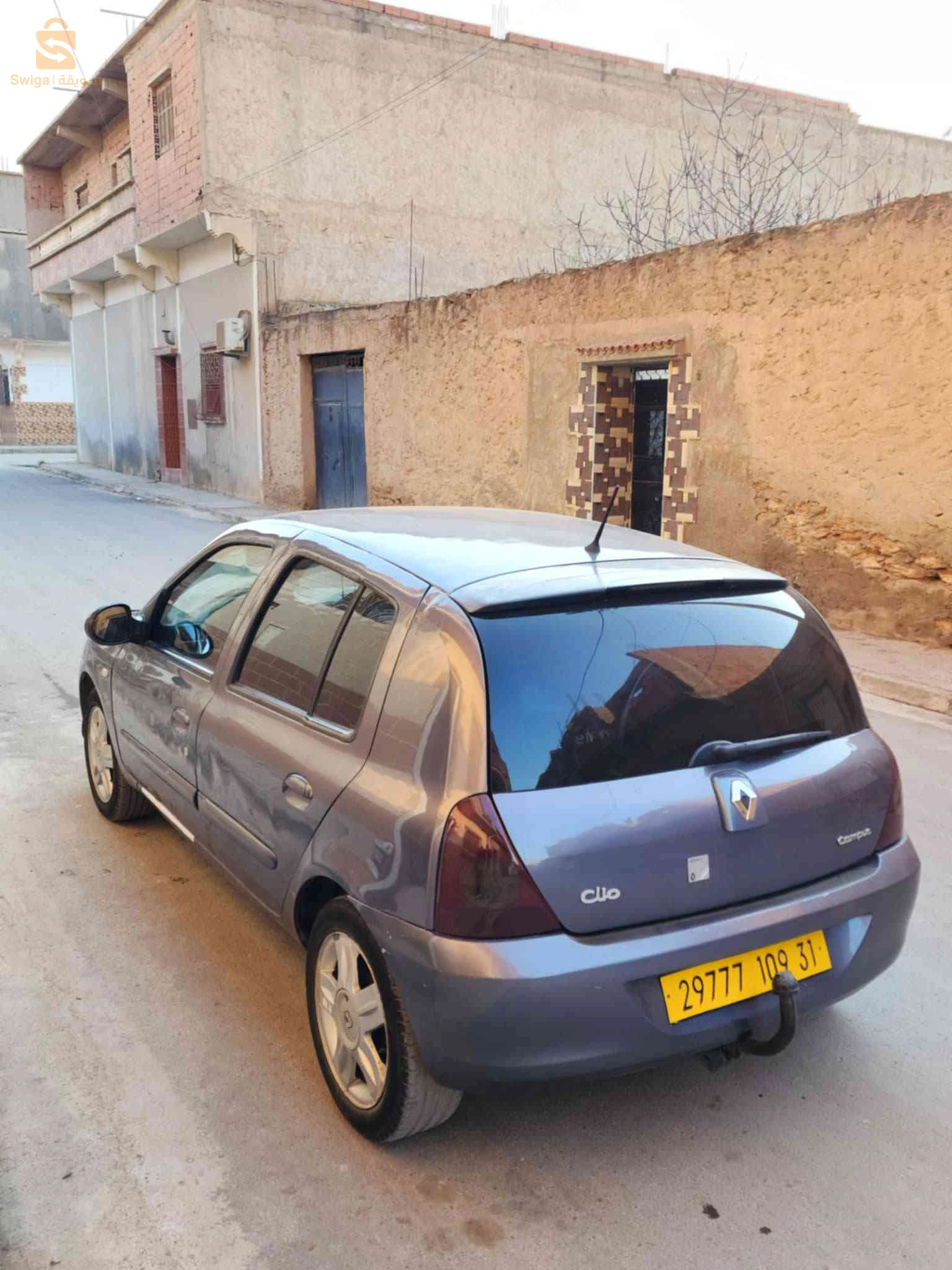 رينو campus 2009 48 غليزان