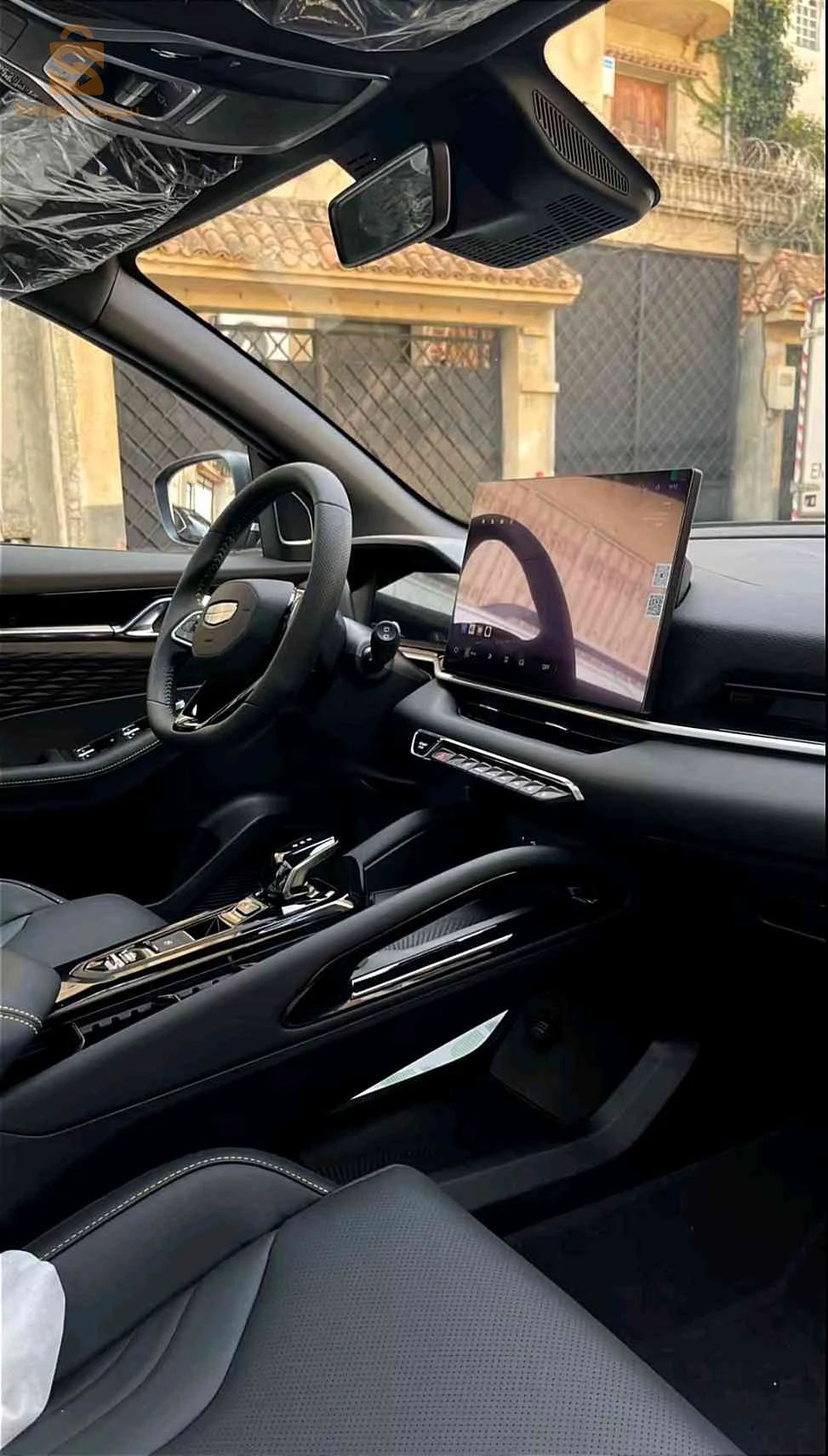 Geely Coolray 2025 29 MASCARA