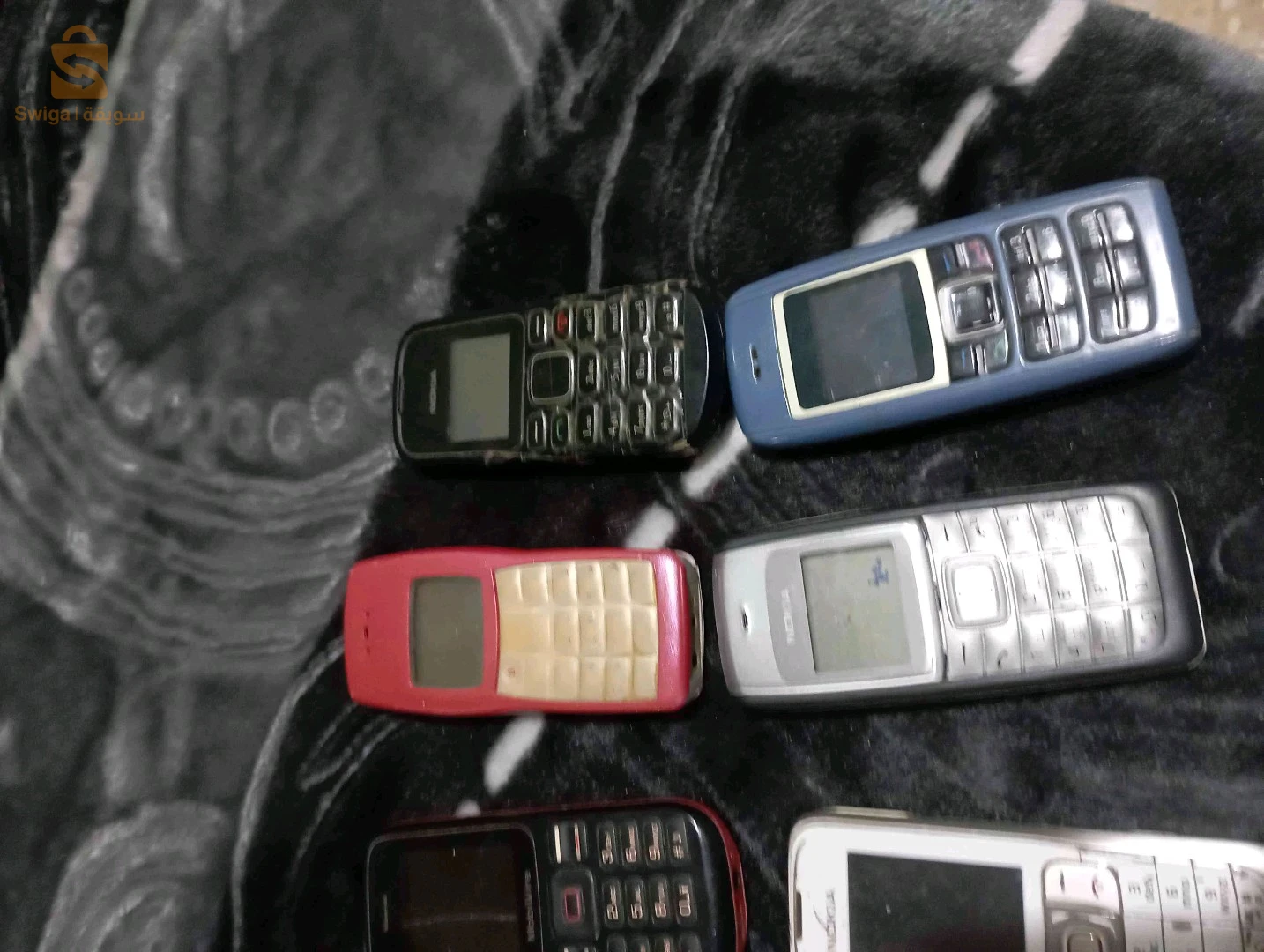 vente des téléphones simple et piece