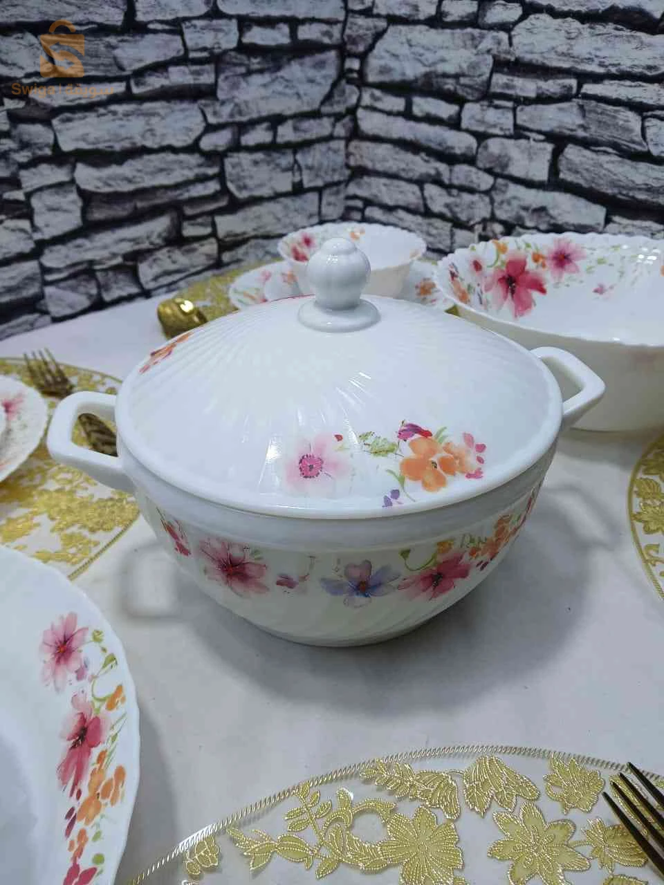 Service A Table 29 Pice A Fleur 
service a table 29 pice a fleur 
service a table 29 pice a fleur 
مادة الصنع اركبال