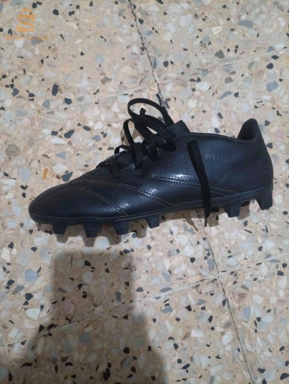 soulier adidas predator pointure 40 ylbs 39
