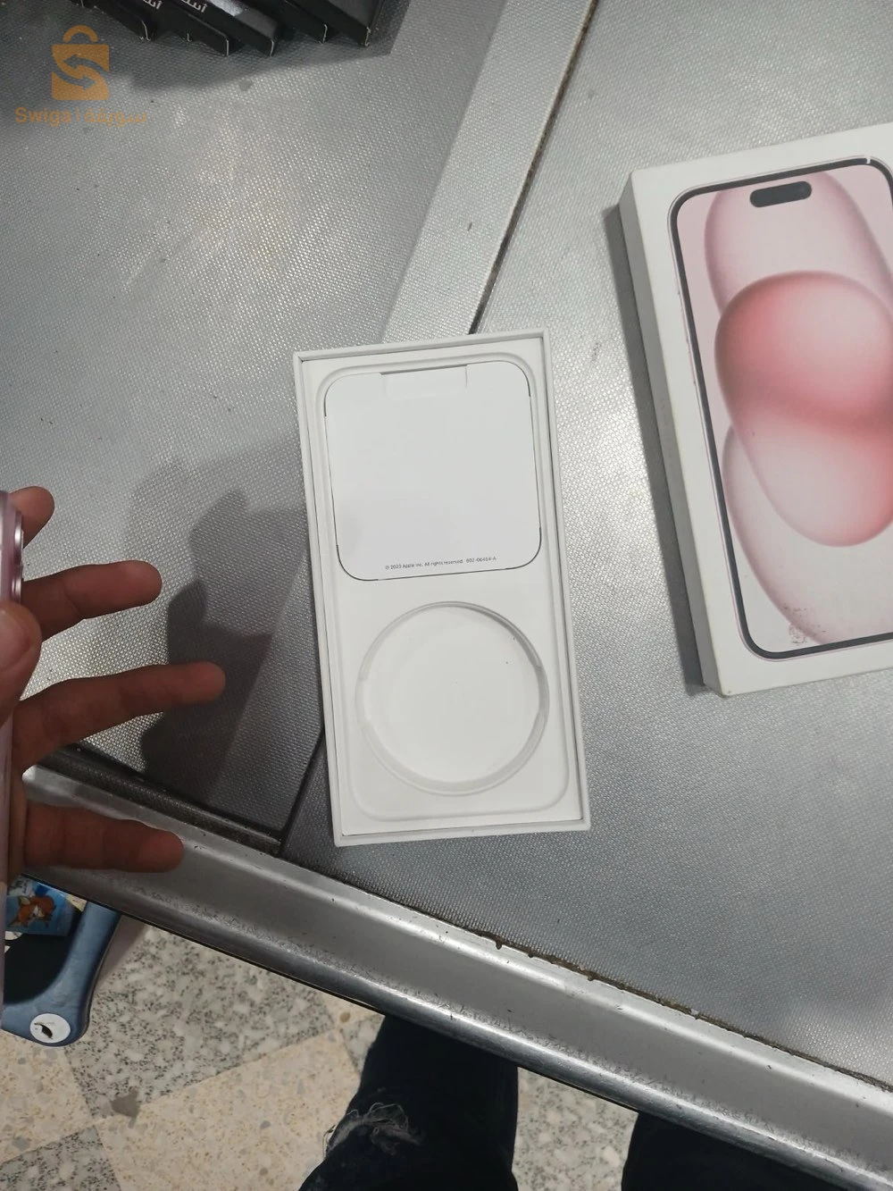 iphone 15plus etat 10/10 utilisé quelques jours 2pus 128gb