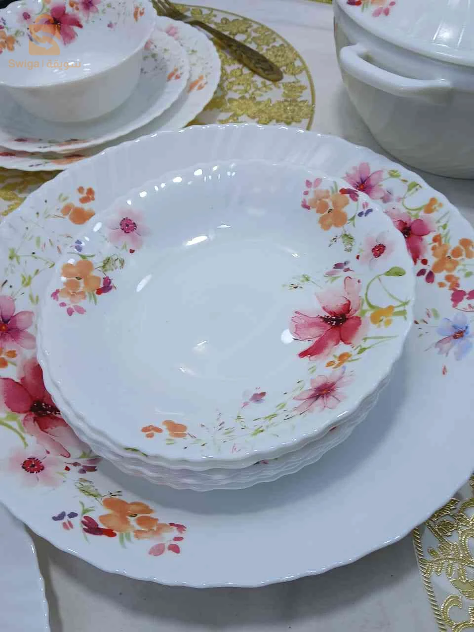 Service A Table 29 Pice A Fleur 
service a table 29 pice a fleur 
service a table 29 pice a fleur 
مادة الصنع اركبال