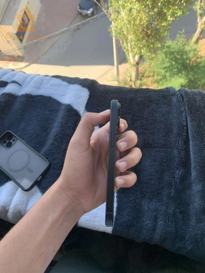 iPhone 14