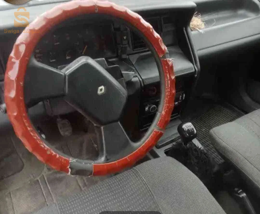 رينو R 21 5 باتنة