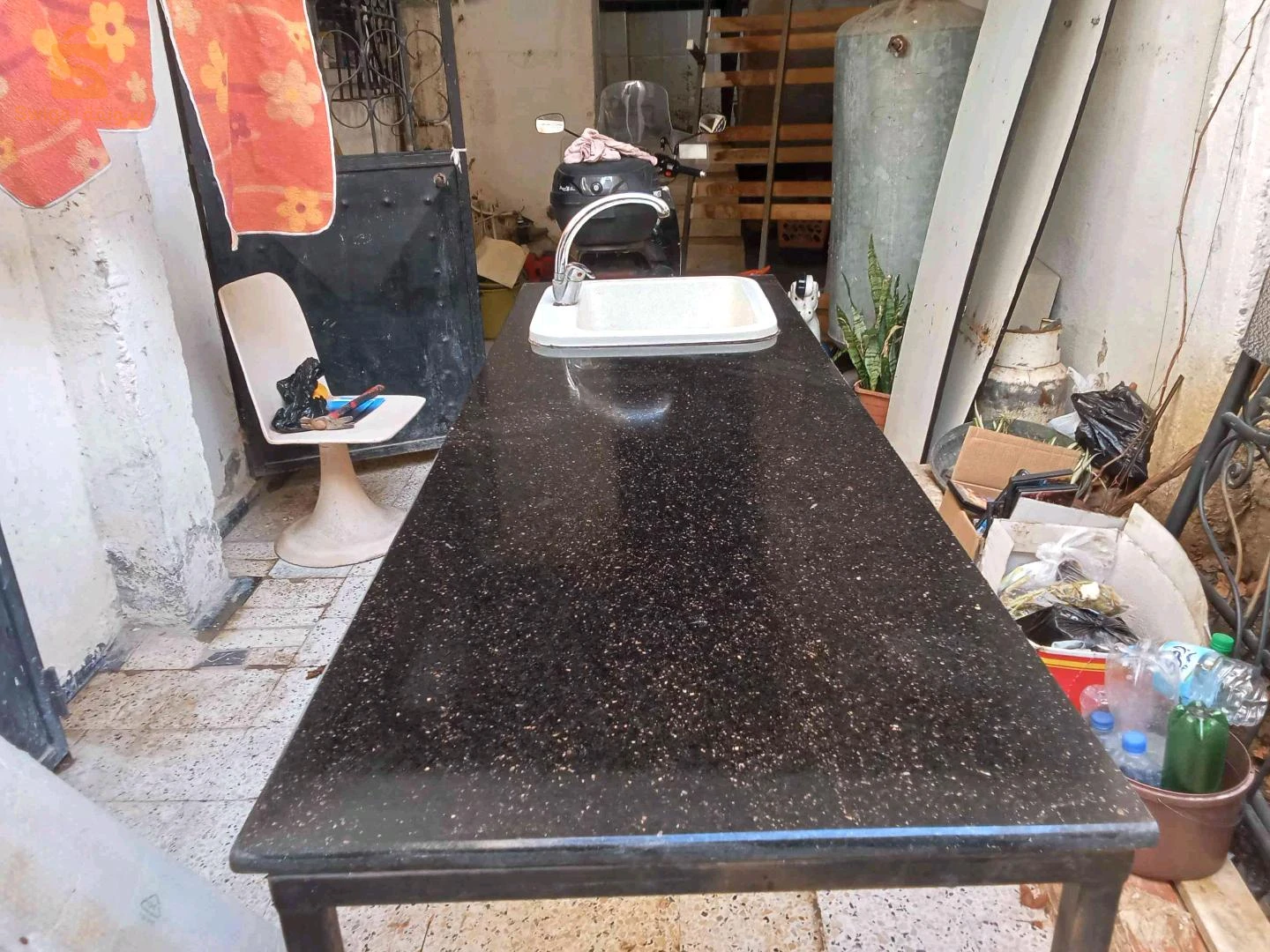 بوطاجي رخام جلاكسيéquipée