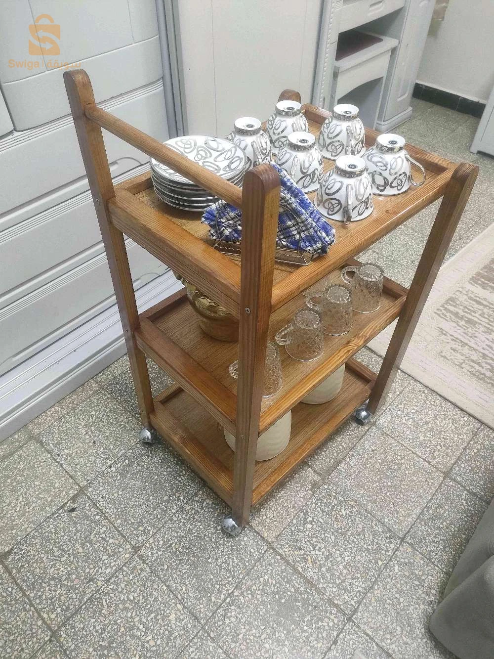 شاريو خشبي منزلي