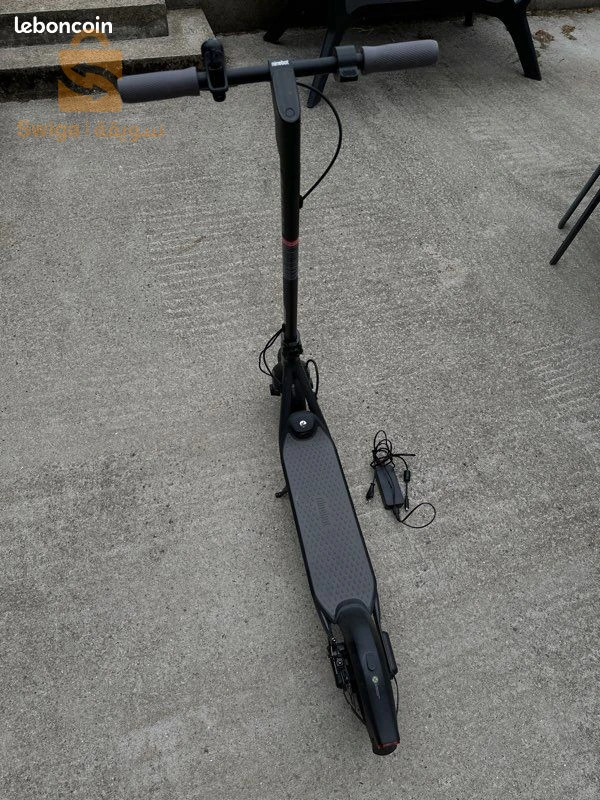 Ninebot F25E Trottinette Électrique
