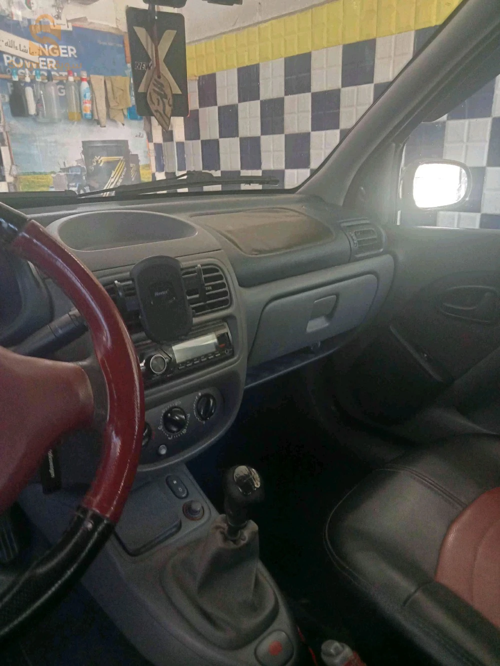 Renault Clio 2 2000 9 BLIDA