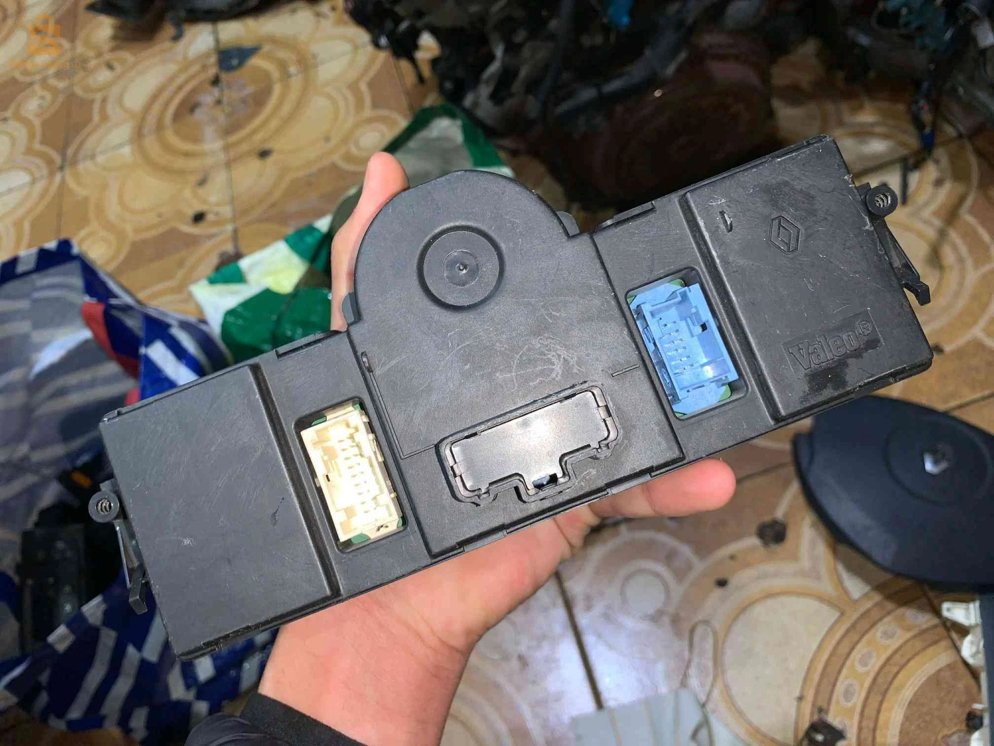 بيع إكسسوارات السيارات