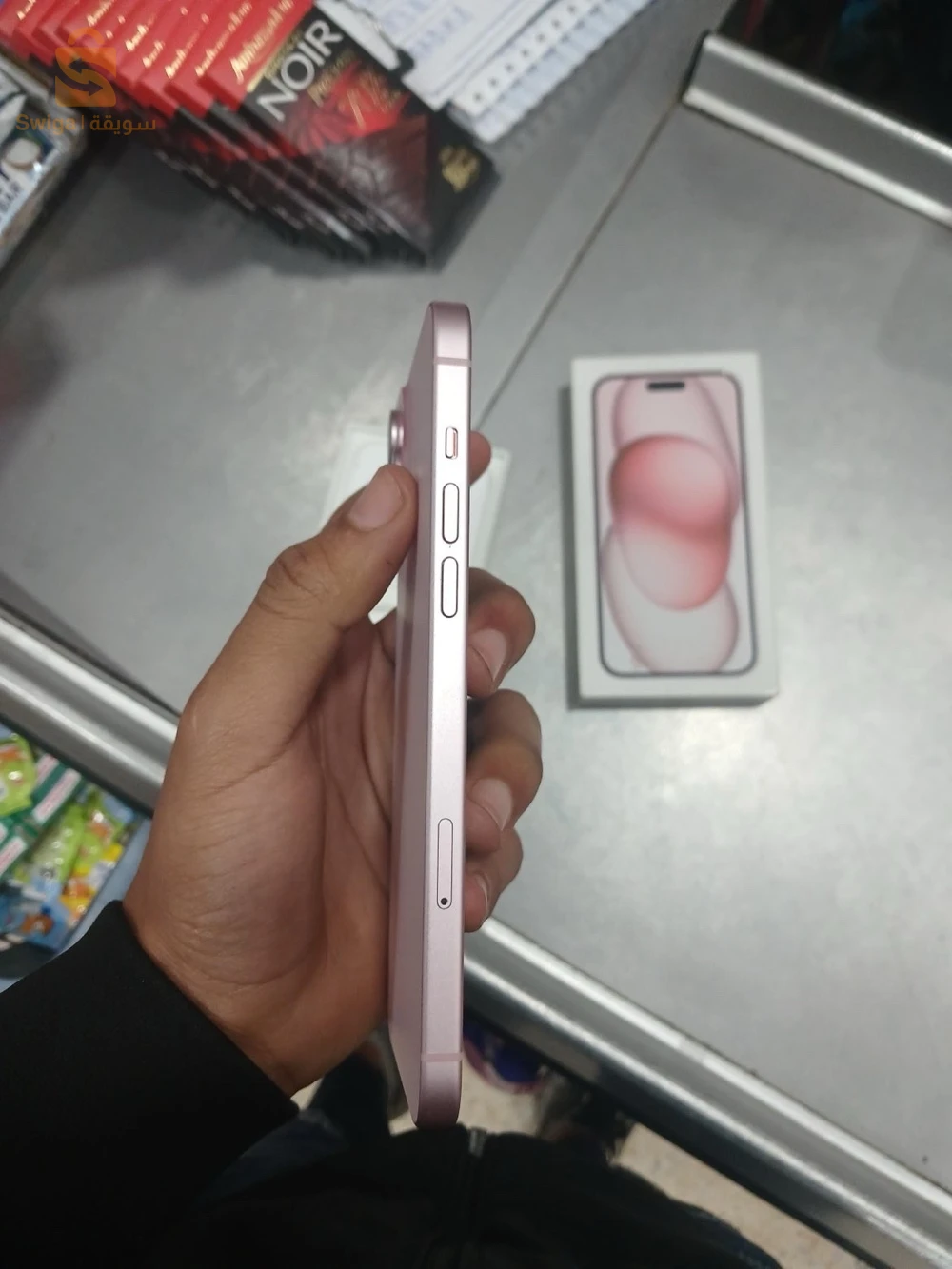 iphone 15plus etat 10/10 utilisé quelques jours 2pus 128gb