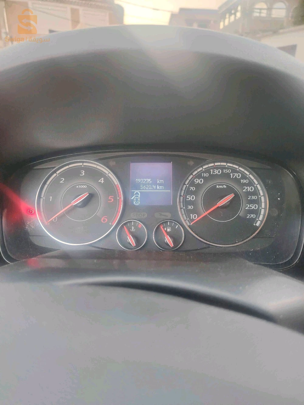 Renault Latitude 2016 42 TIPAZA