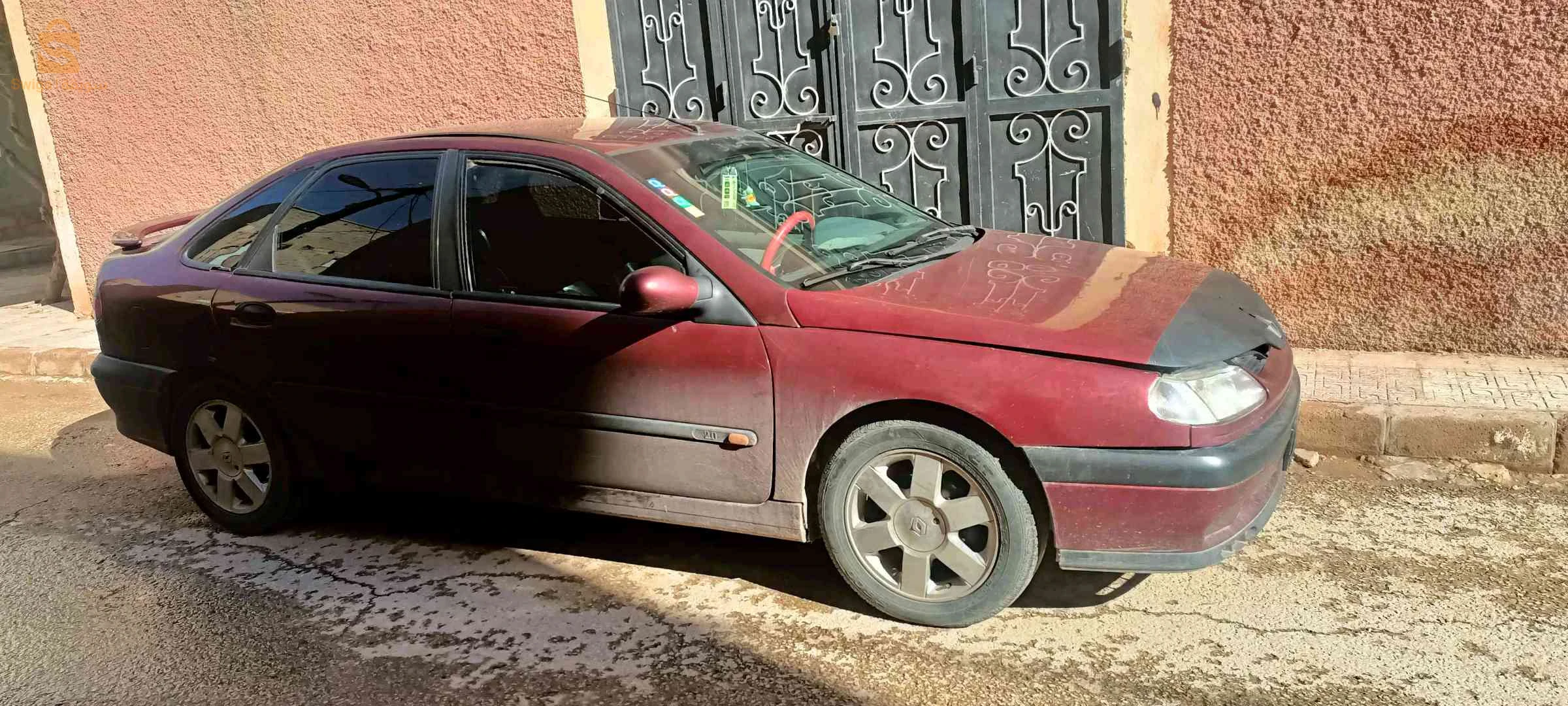 رينو Laguna 1994 45 النعامة