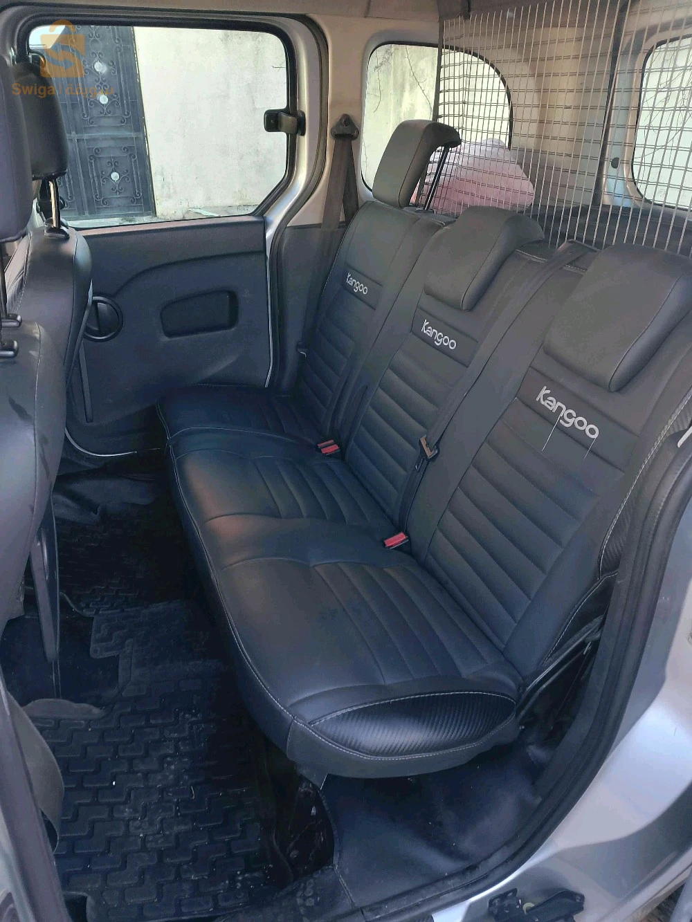 رينو Kangoo 2015 26 المدية