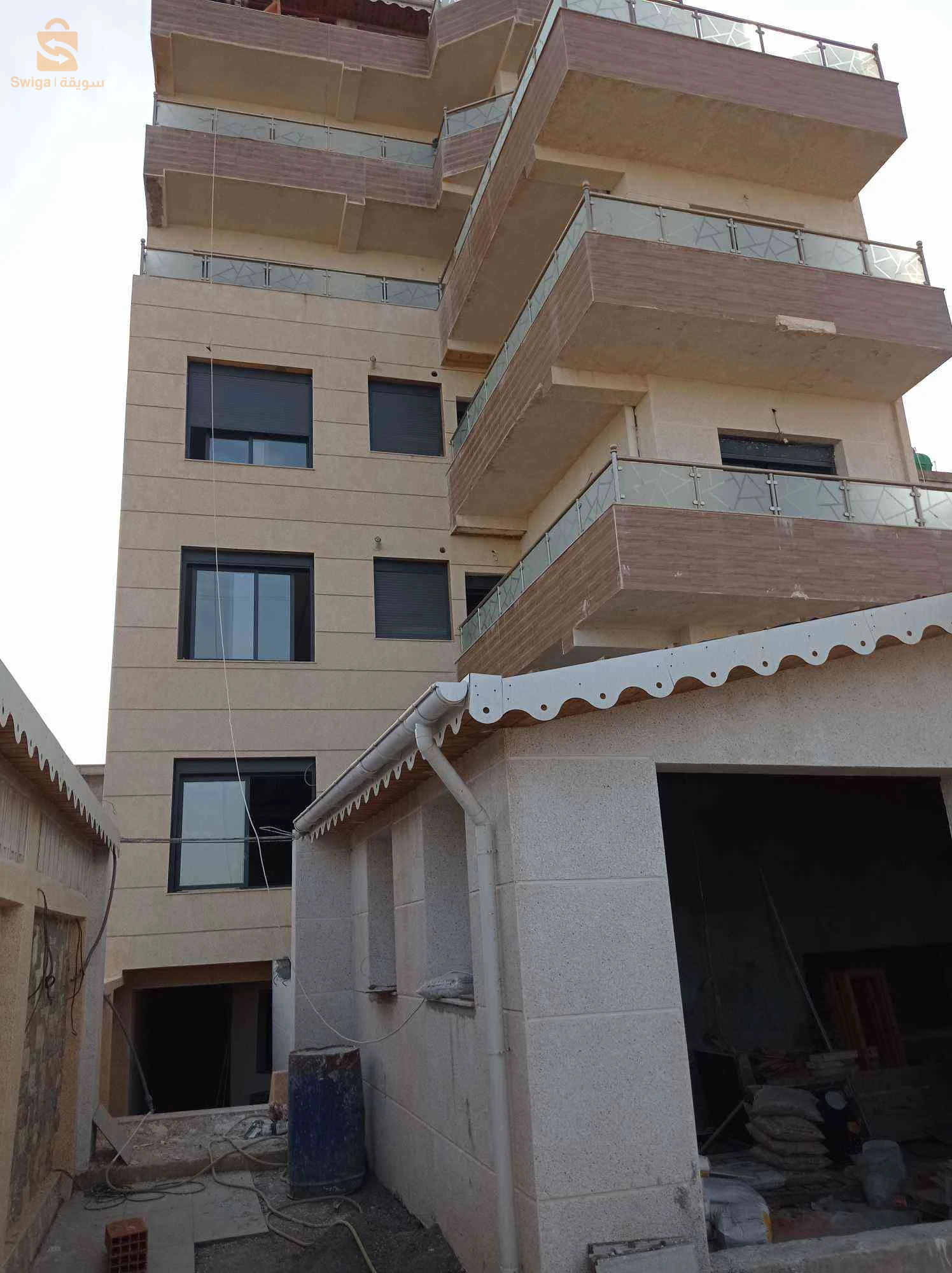 أف 3 في درارية للبيع