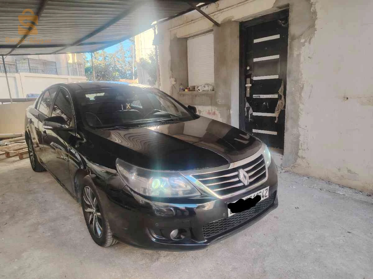 Renault Latitude 2016 42 TIPAZA