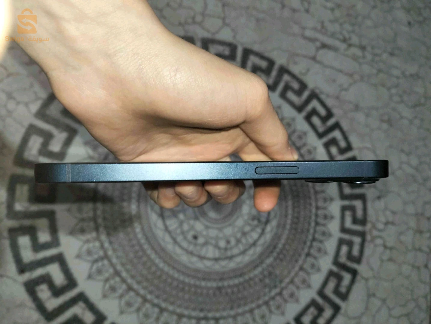 أيفون 13