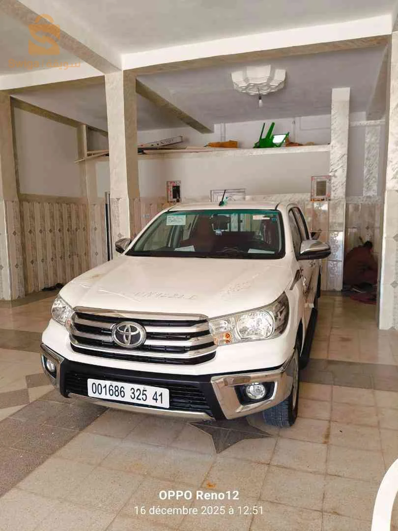 تويوتا Hilux 2025 41 سوق اهراس