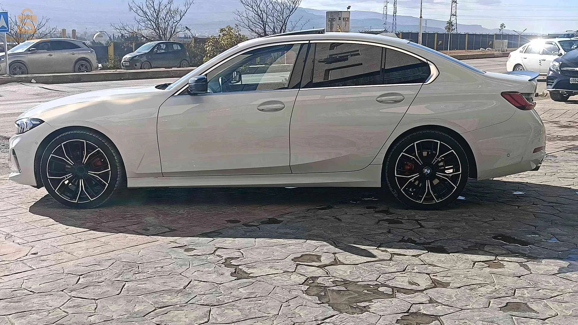 بي ام دبليو Series 3 2024 5 باتنة