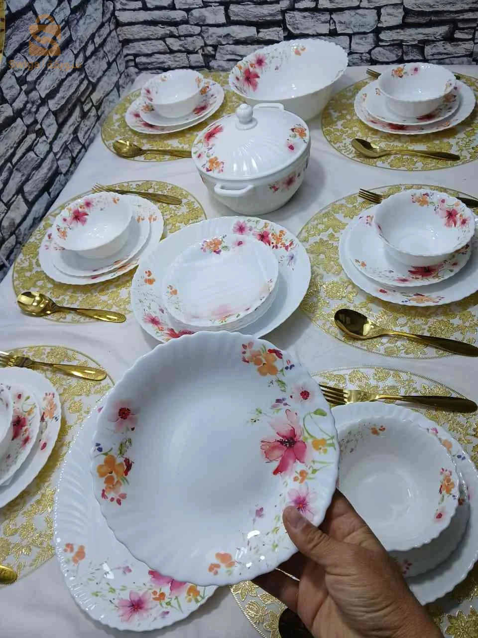Service A Table 29 Pice A Fleur 
service a table 29 pice a fleur 
service a table 29 pice a fleur 
مادة الصنع اركبال