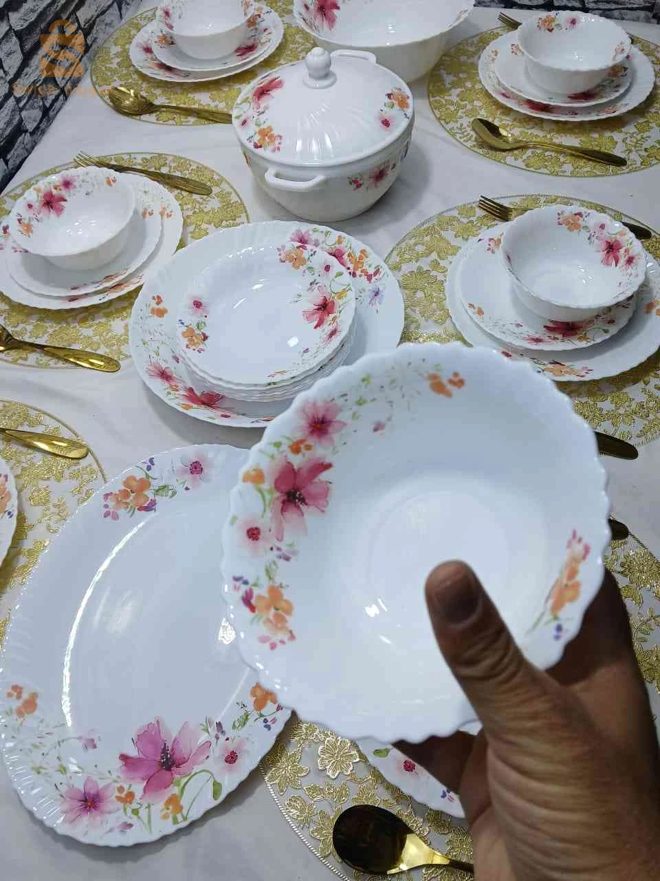 Service A Table 29 Pice A Fleur 
service a table 29 pice a fleur 
service a table 29 pice a fleur 
مادة الصنع اركبال