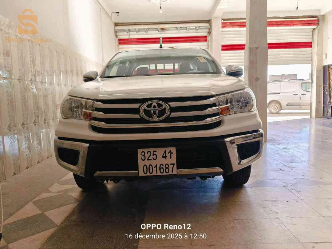 تويوتا Hilux 2025 41 سوق اهراس