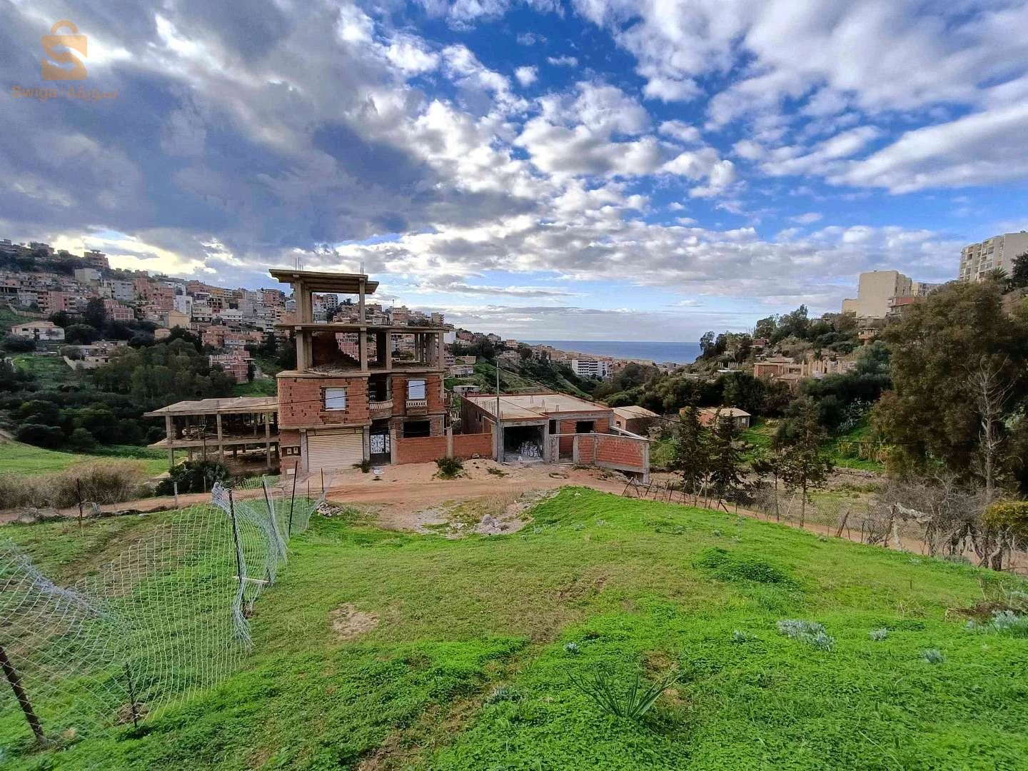 قطعة ارض بمدينة شرشال ولاية تيبازة