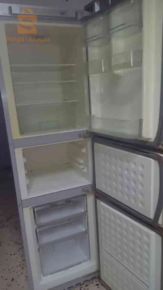 ثلاجة