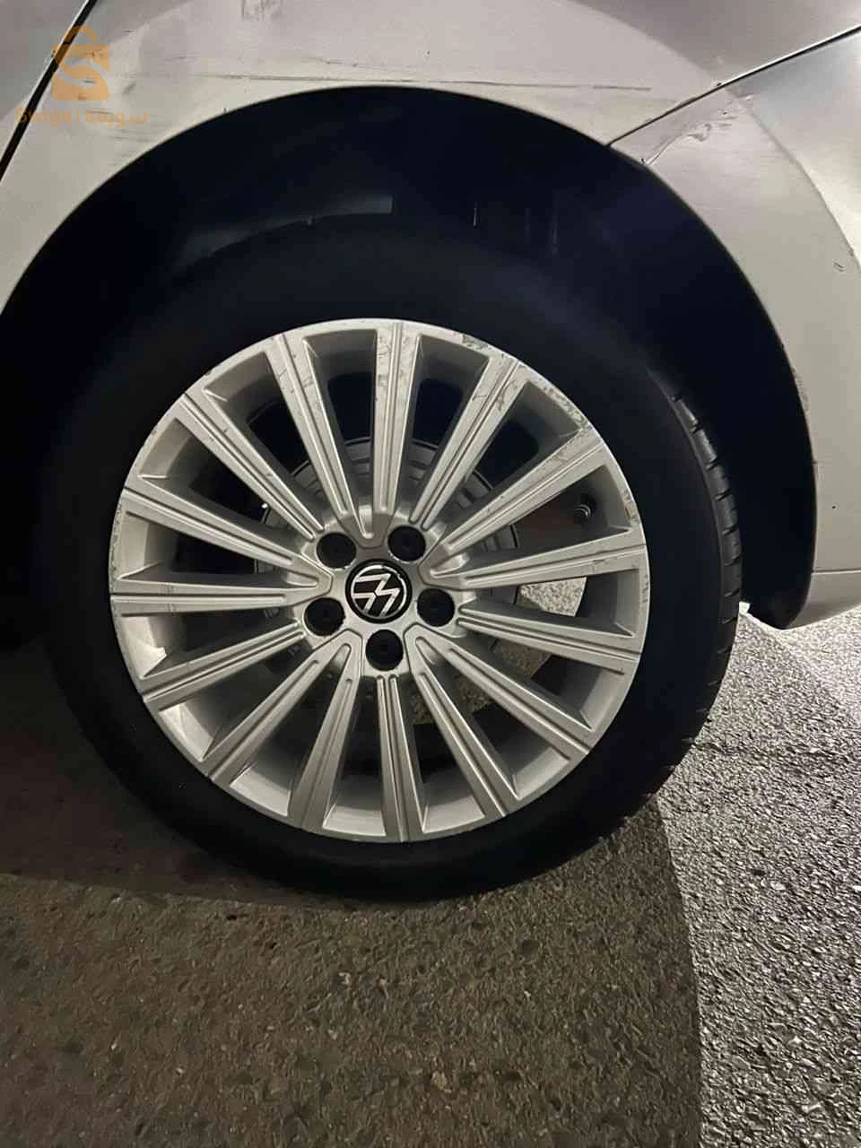 فولكس واجن Polo 2013 2 شلف