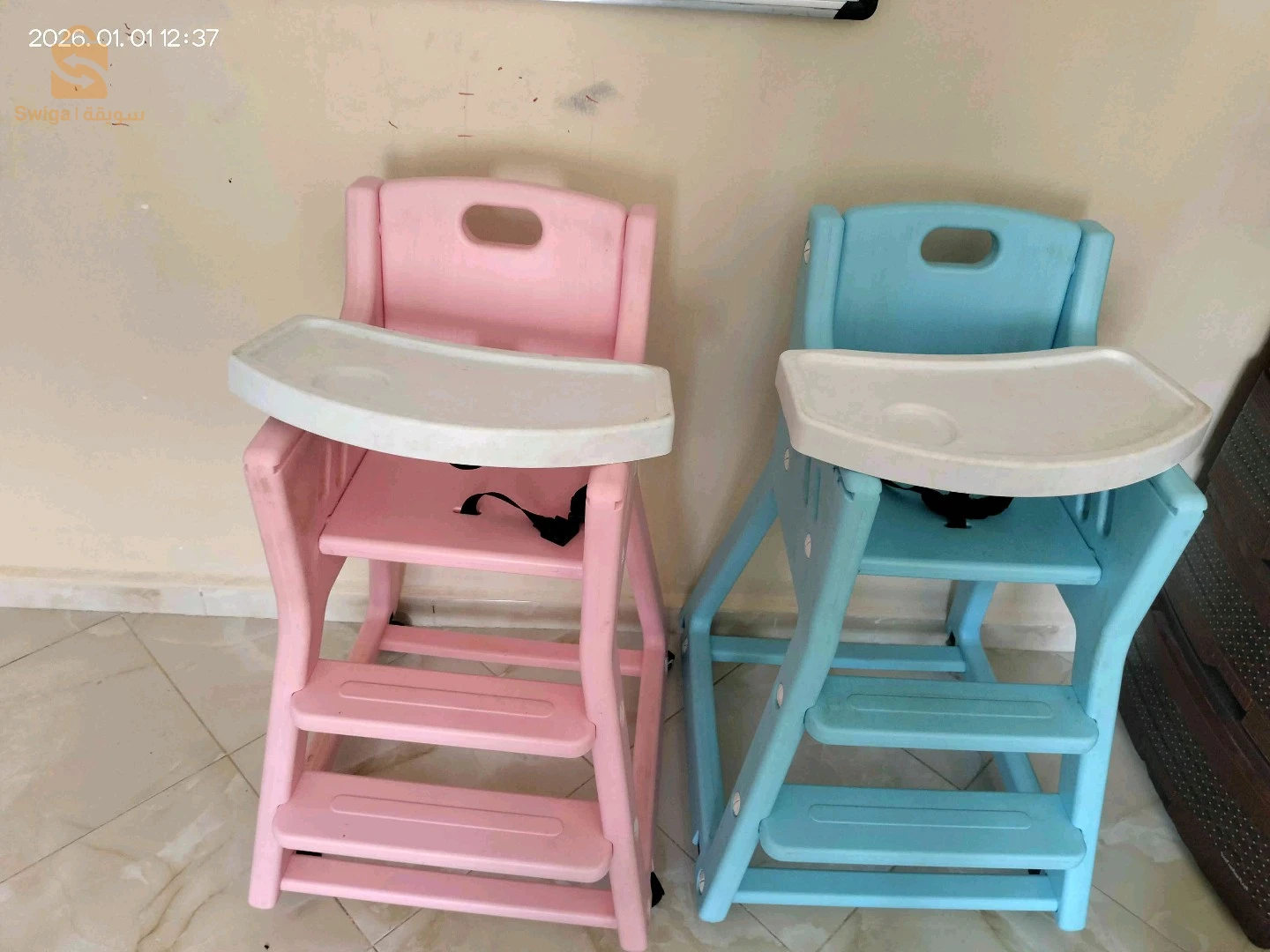 كرسي أكل أطفال