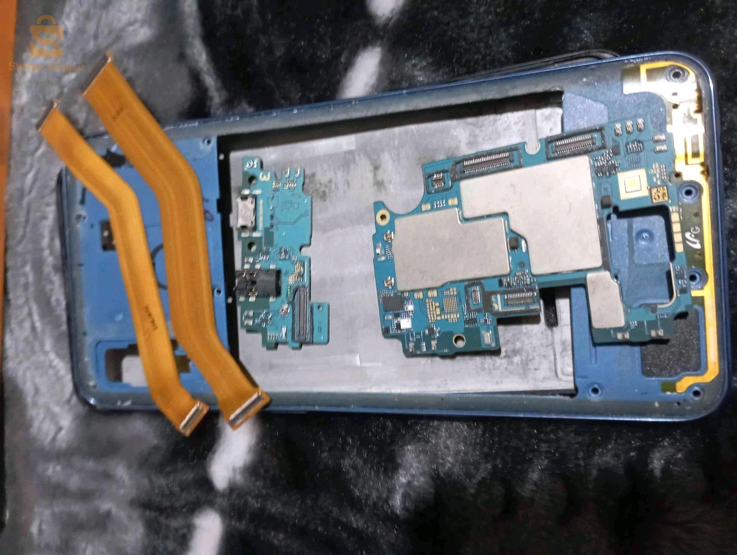 vente des téléphones simple et piece