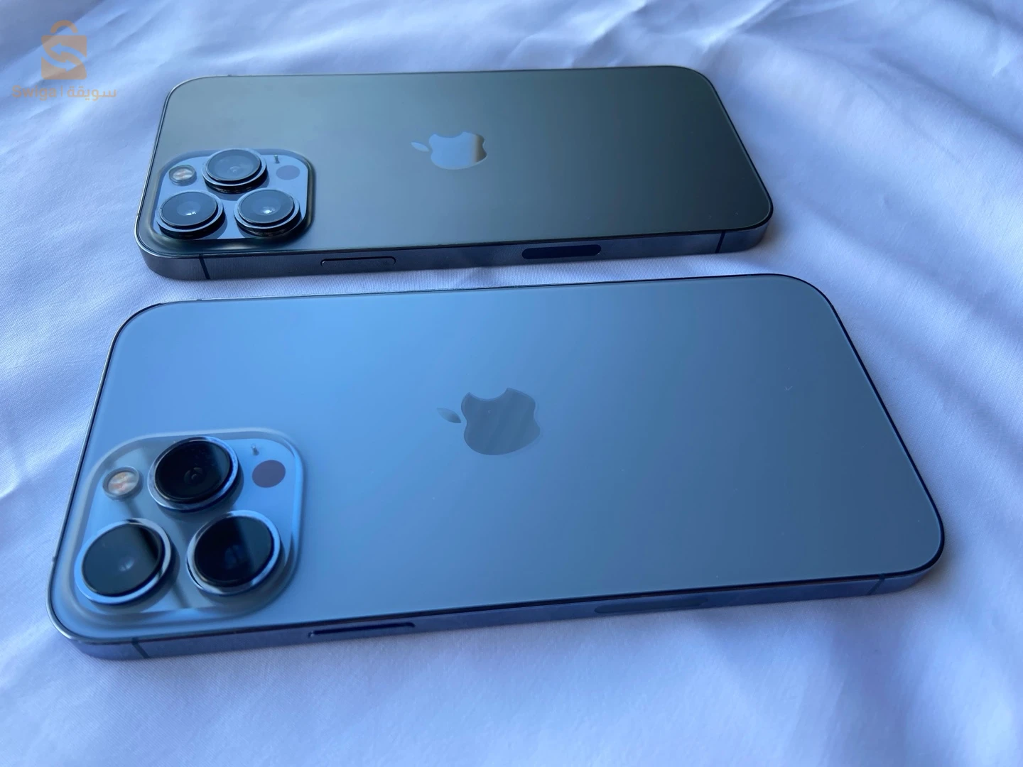 13pro max
batterie 94 
stockage 128 GB