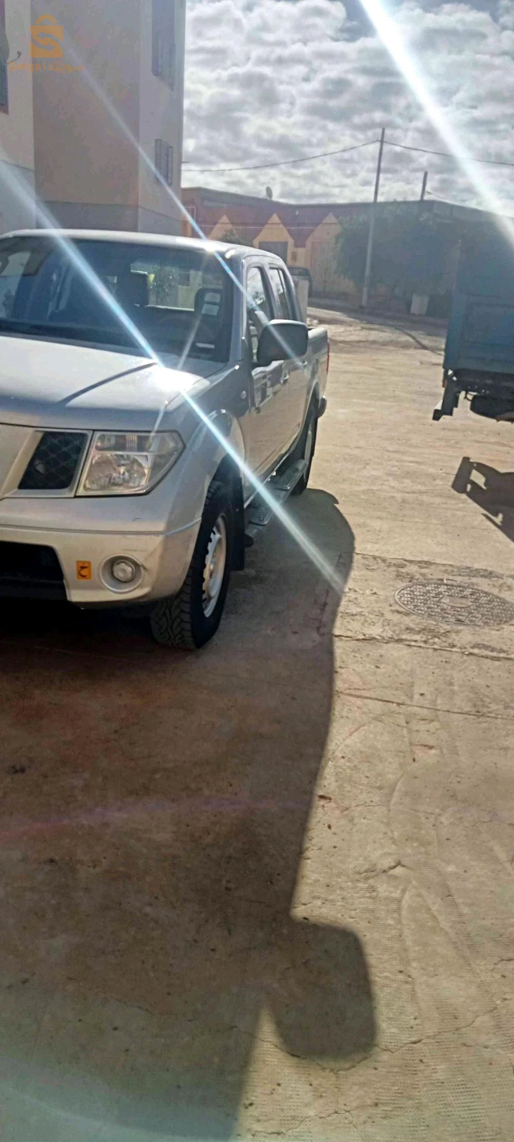 Nissan Navara 2012 29 MASCARA