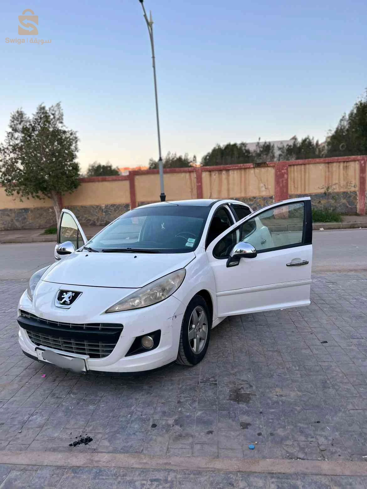 Peugeot 207 2012 2 CHLEF