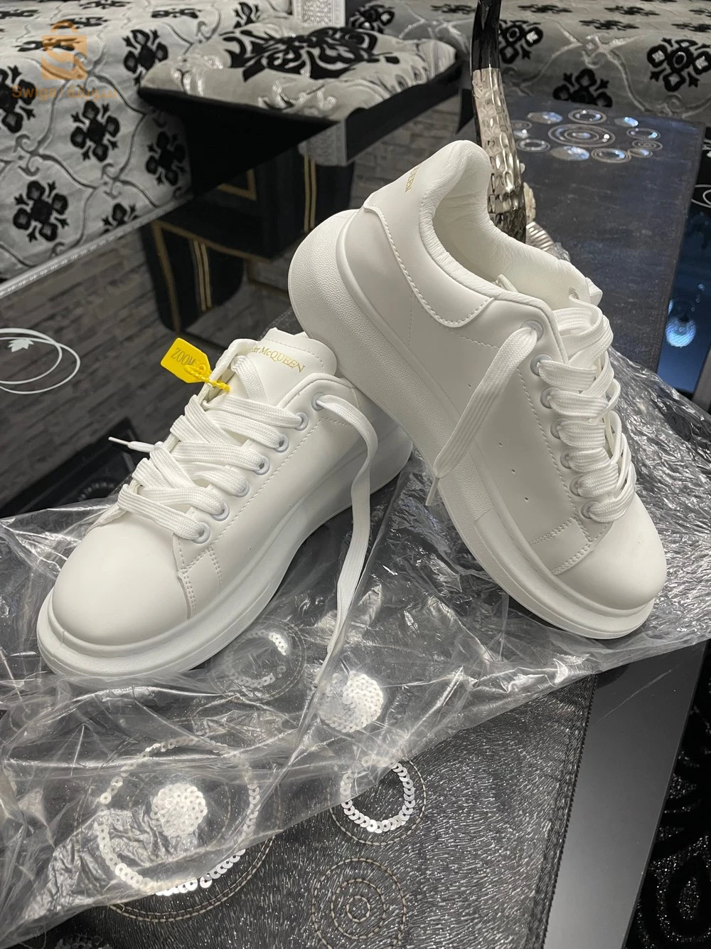 Alexander McQueen 39