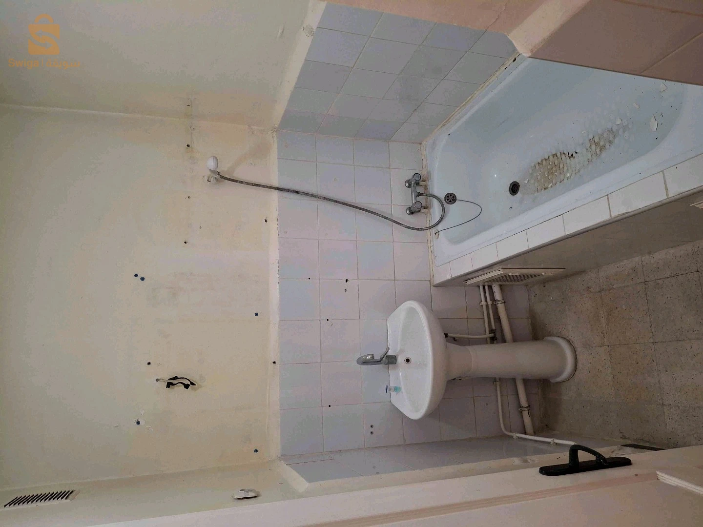 apartement F3 70m²4ème etage, alger rouiba El merdja cité SNTF