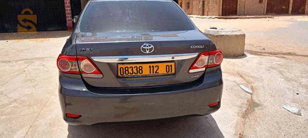 تويوتا Corolla 2012 1  ادرار