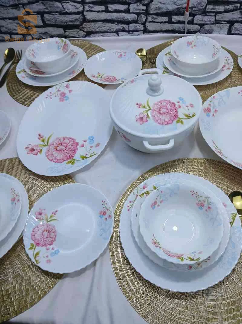 service à table 29 pièces à fleur