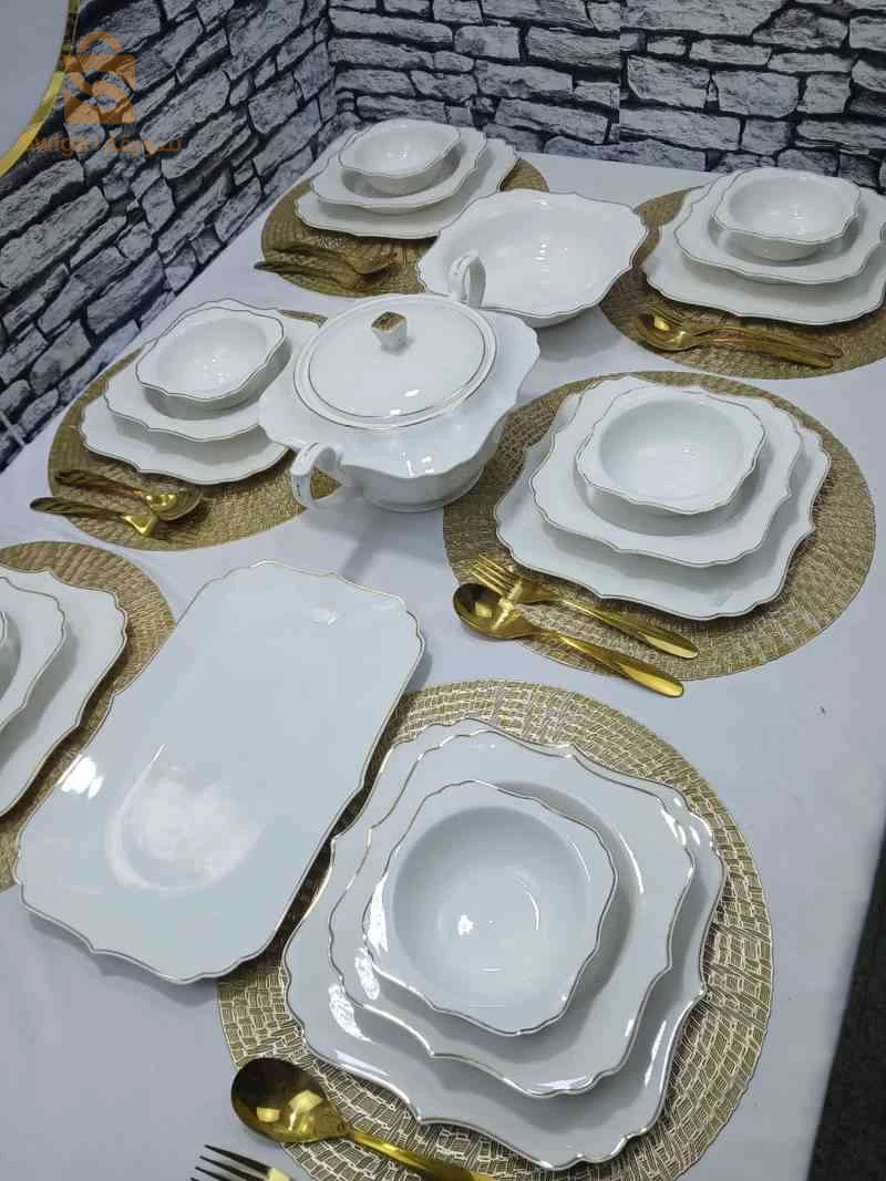 Service A Table 22 Piece  Blon B Dorri .  Art Colection Sample