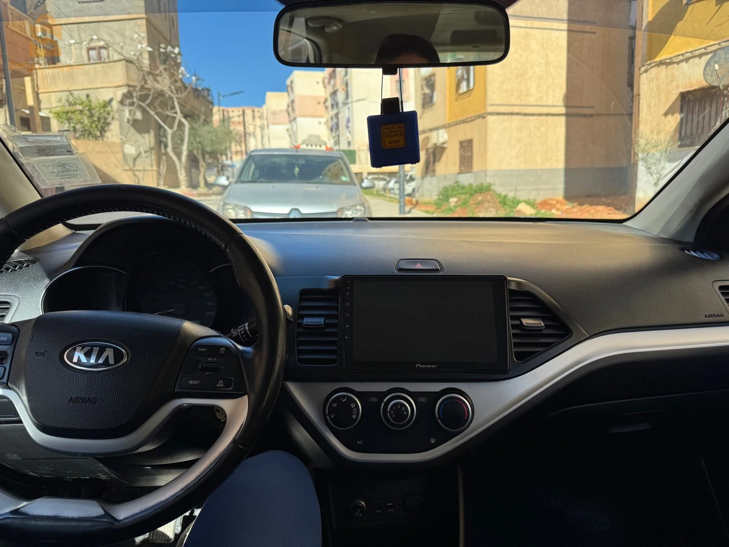 Kia Picanto 2016 29 MASCARA